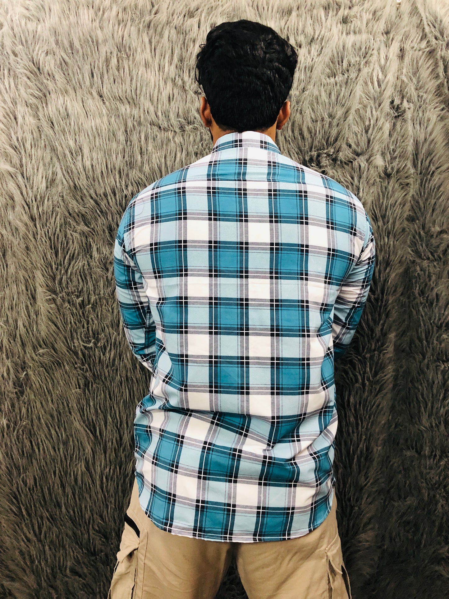 Shirt - Checkered (Blue-White)